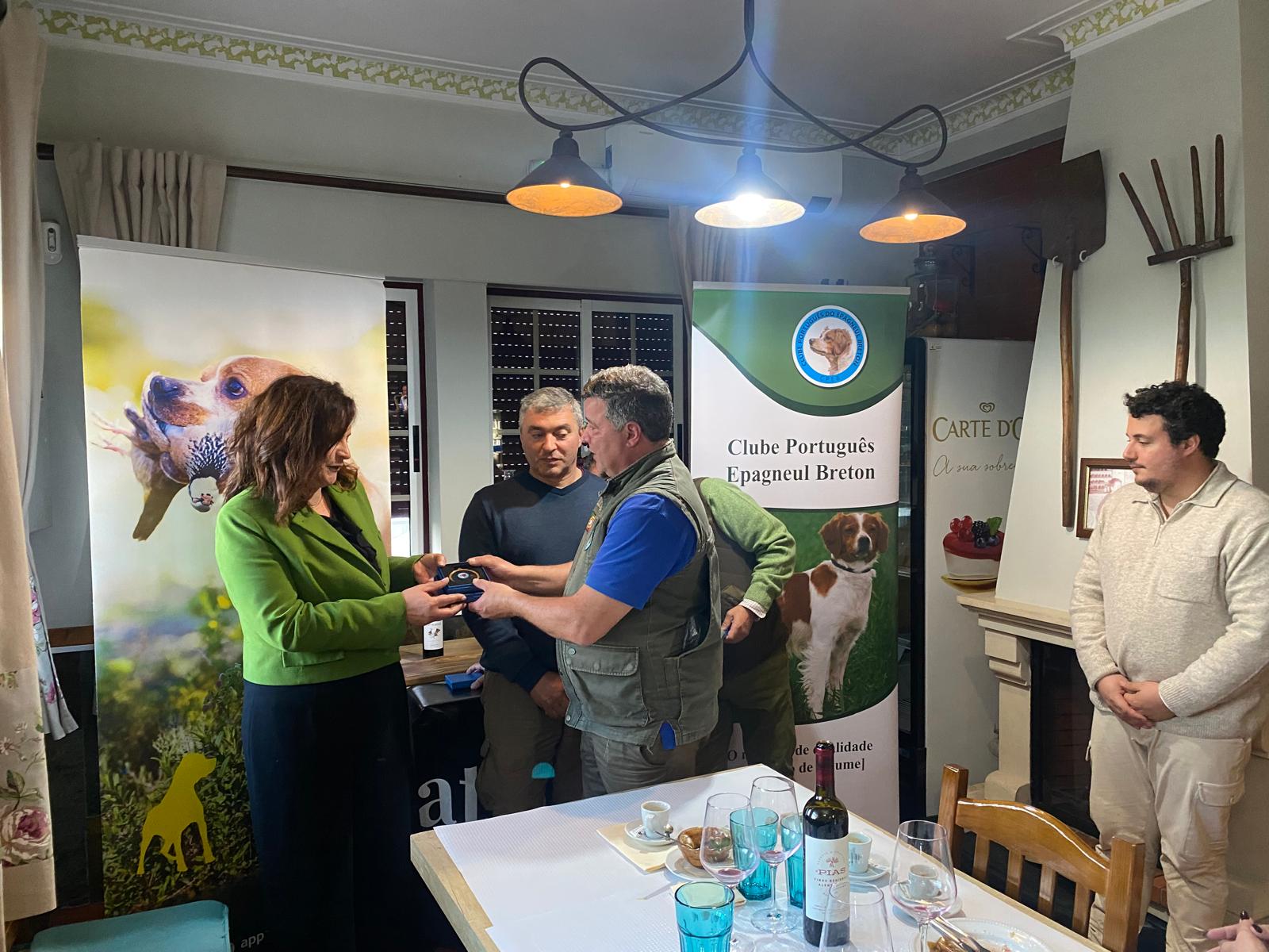 04bd10f6-c150-4448-ad07-6274a8613a3b